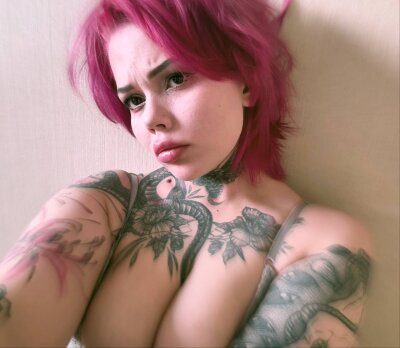 Mila_tattoogirl - Stripchat Girl 