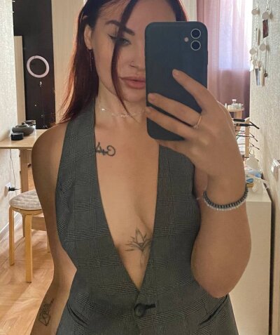 vikkiluky from stripchat