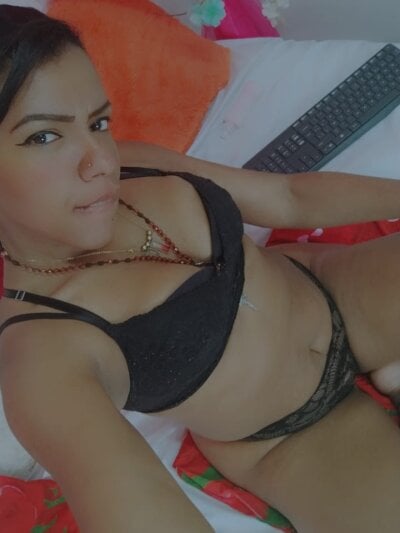 Bigass1901 - Stripchat Girl 