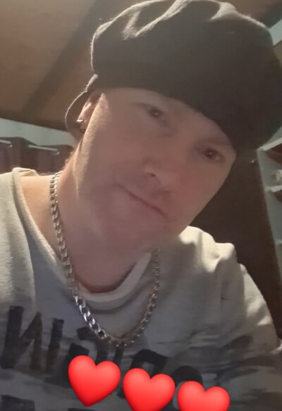 hetfieldboy from stripchat