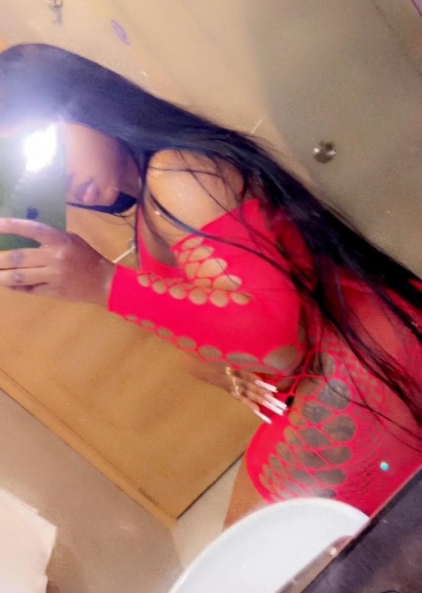 cocoabello from stripchat