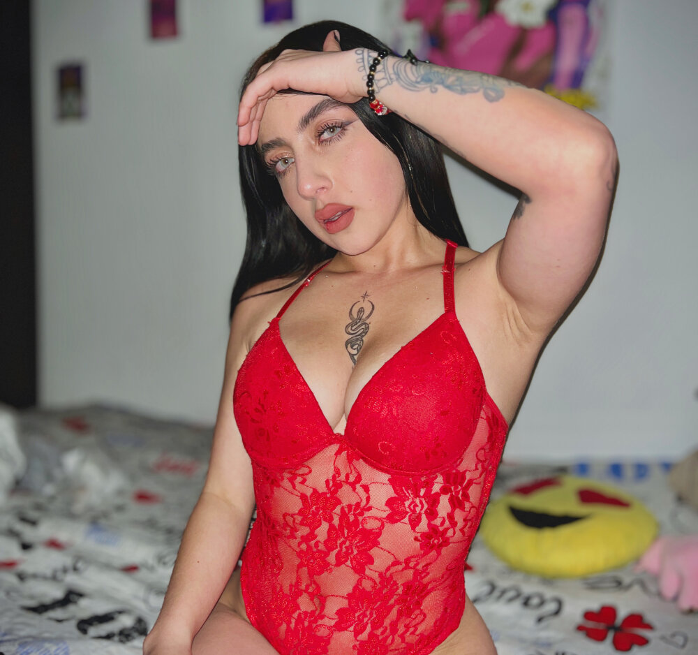 sexcam3d.net yaya1790 livesex profile in white-hair cams