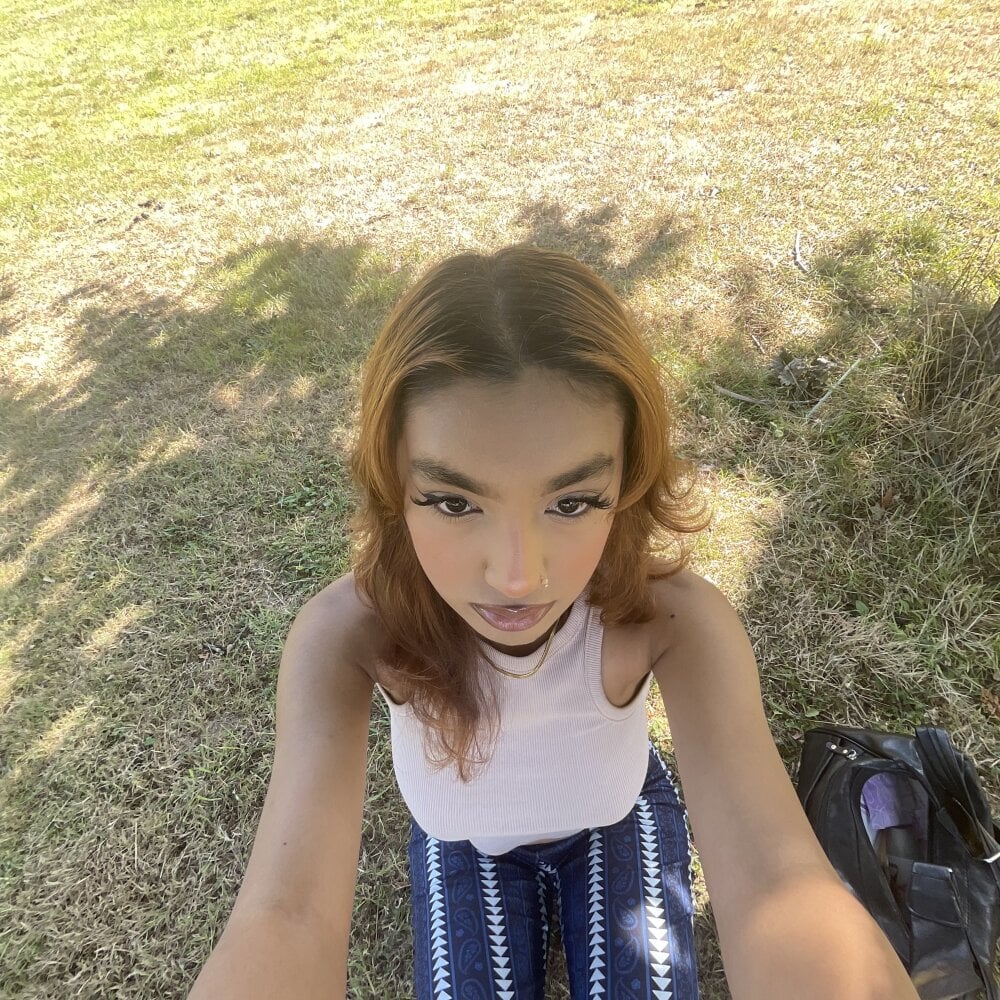 yazmineee1 profile