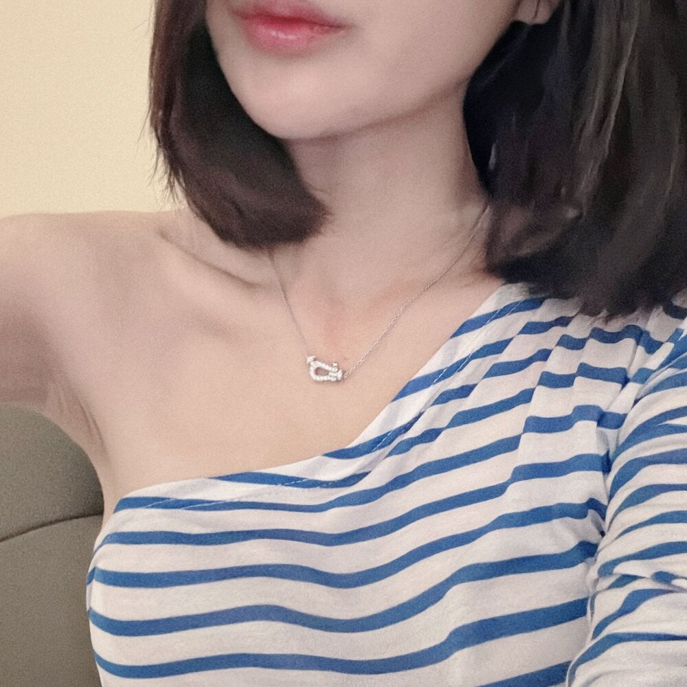 Live sex webcam photo for AAdestiny #289998221