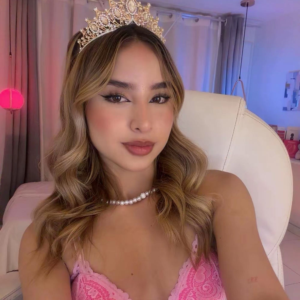 stripchat nallah_ webcam profile pic via sexlivecamsites.com