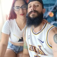 Couple_Gold1's Offline XXX Chat