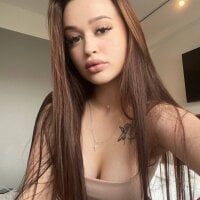 CarmenHenry's Offline Chat Room