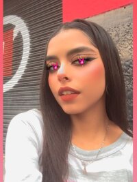 lesliefernandezz's Offline XXX Chat