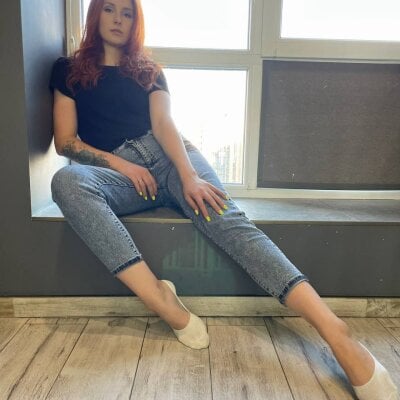 YrKiraXO Female C2c Live Webcam XXX