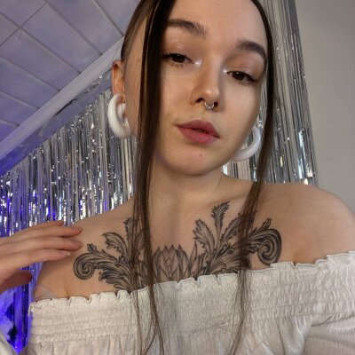 OdelinaFollin 🎂 online nude stream