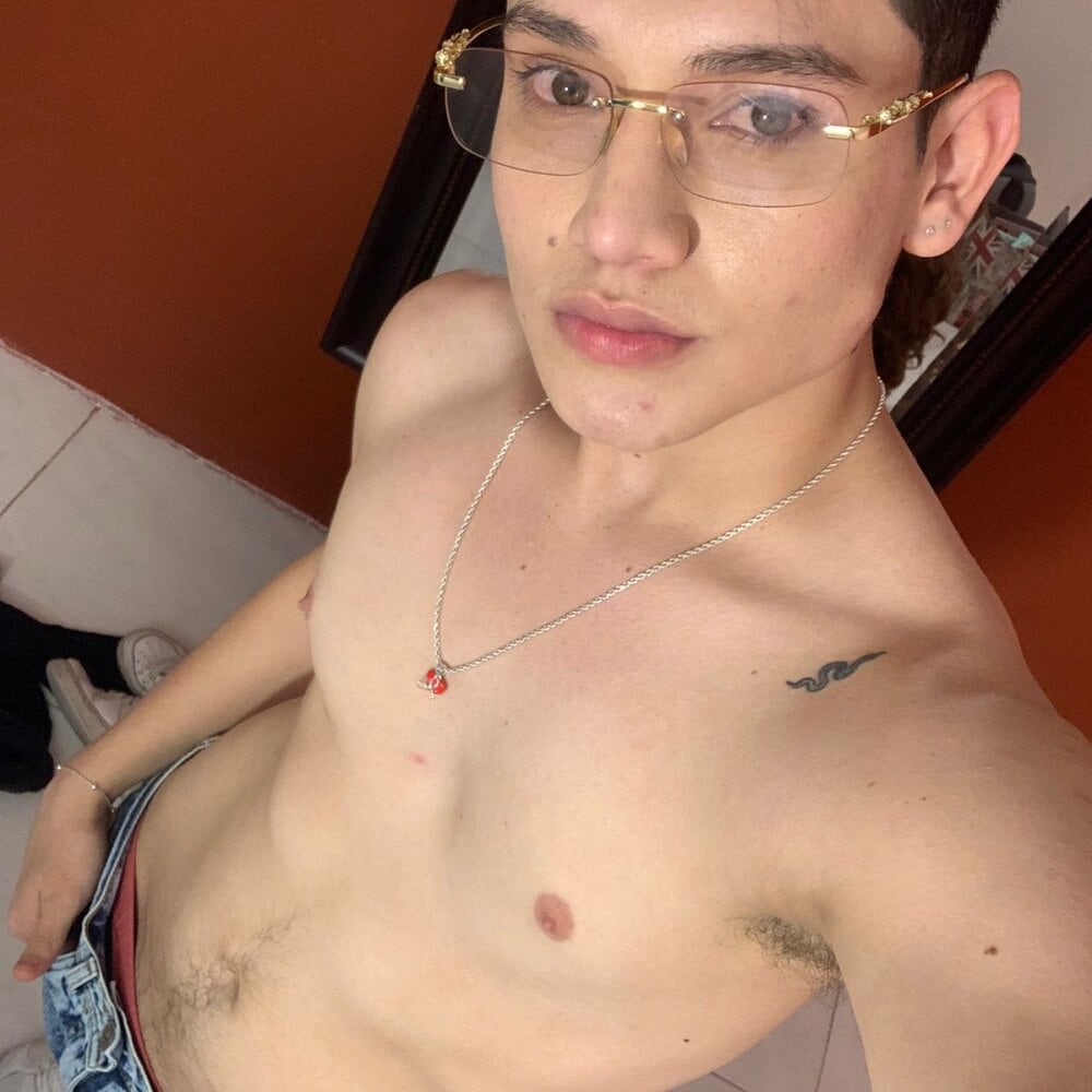 kendallrose_ from stripchat