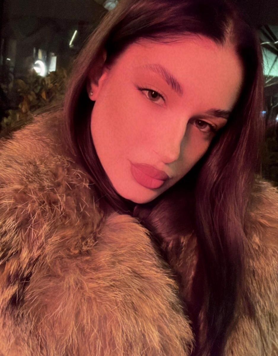 Live sex webcam photo for moniqque #289983782