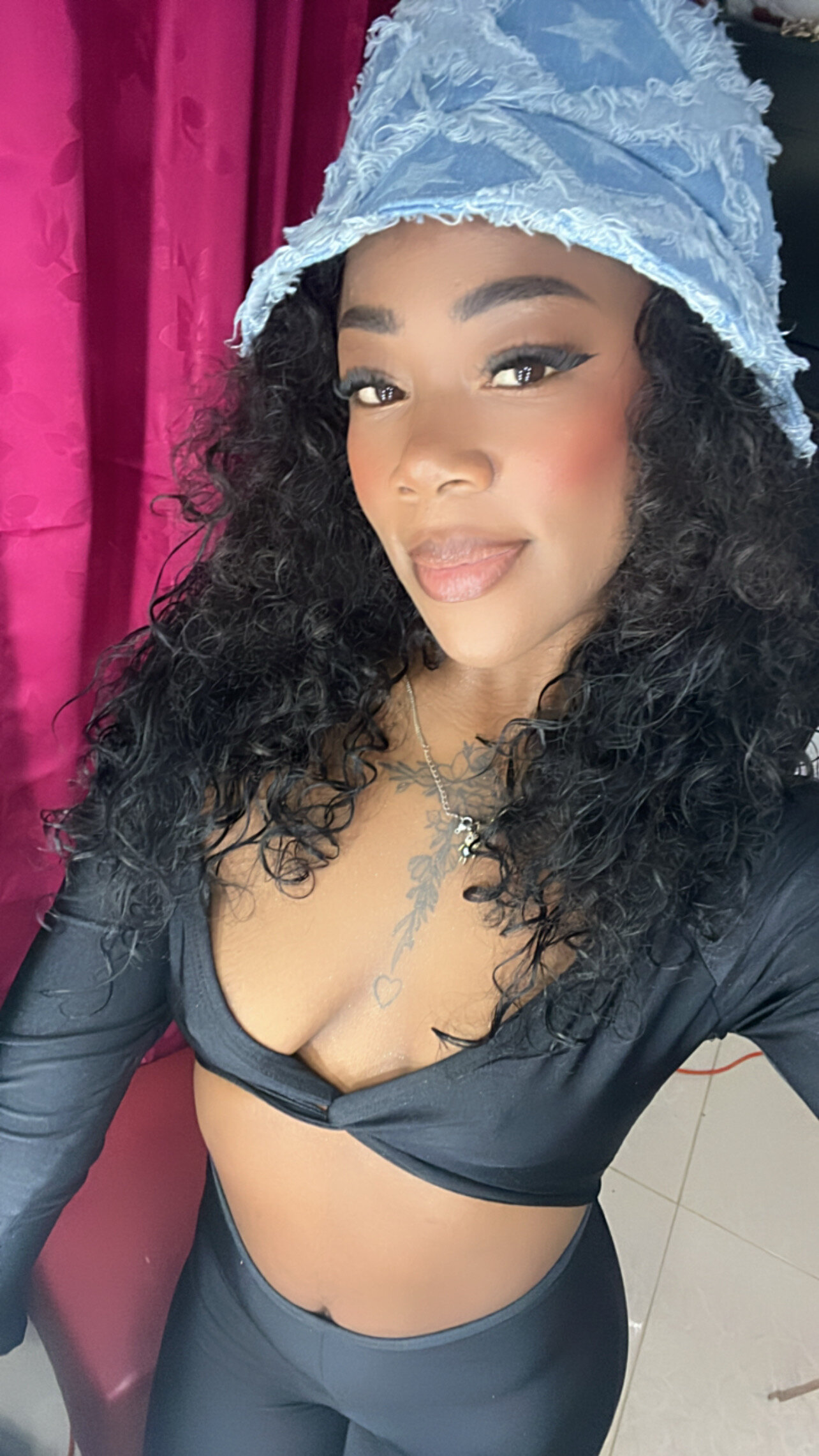Shahina_Jones