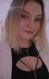 DavinaDiaz's Offline XXX Chat