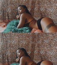 MzMadonnaNera's Offline XXX Chat