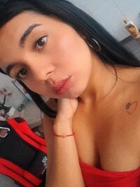 emily1_'s webcam live show