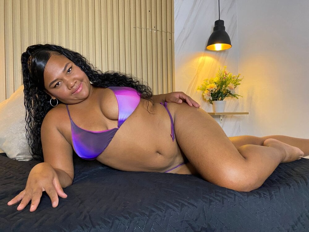 rebecca_joness_ profile