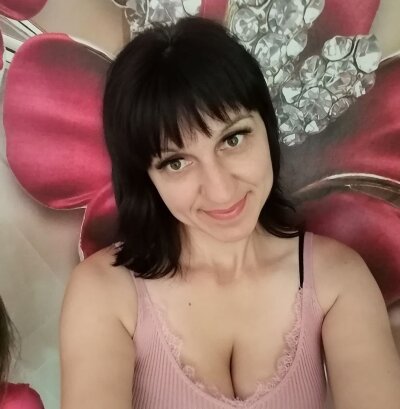 feralberry3 🐝 live show