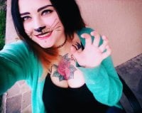 Donna_Hayley's Offline Chat Room