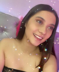 martinaxxxlopez's Offline XXX Chat