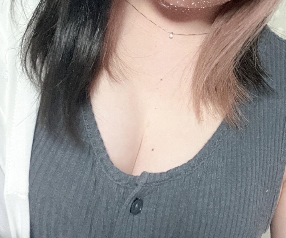 milk_xoxo_xxx from stripchat