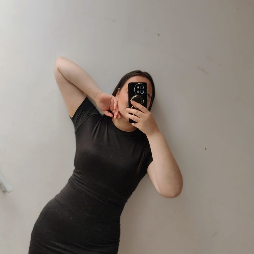 newporncams.com krystal30 livesex profile in 2-km-away-from-your-house cams