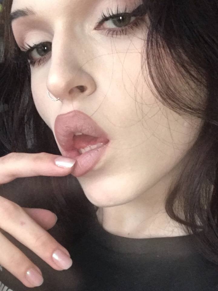 angel_wavee profile