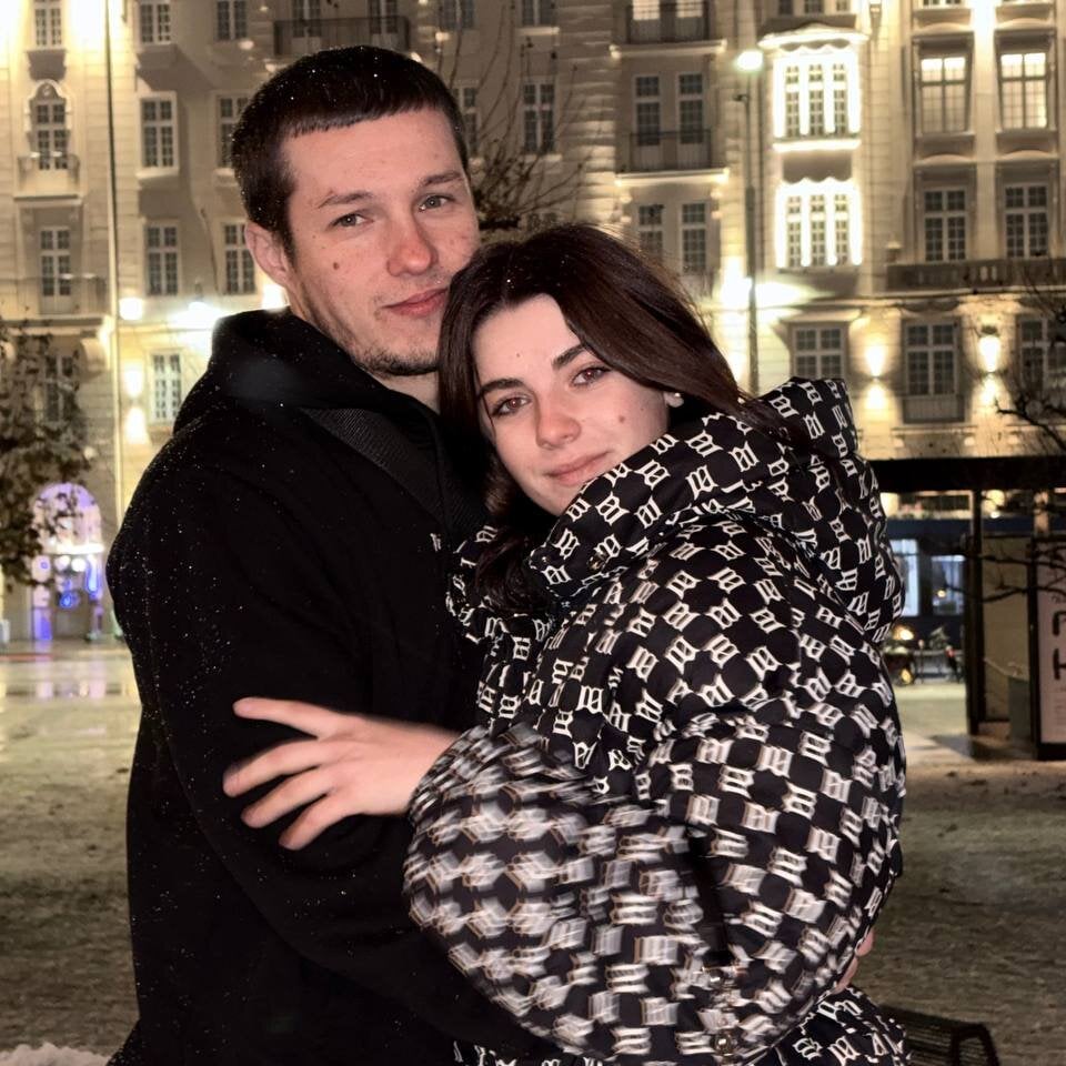 topvibestati live cam model at StripChat