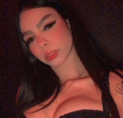ValenGomez33 Female Latinteens Cam Porn