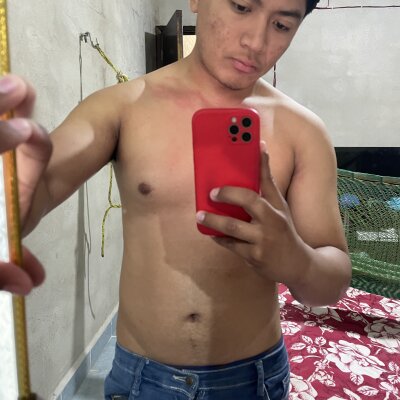 santyhotbi Live Cam on StripChat