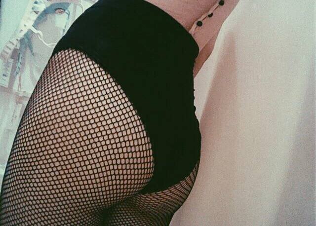 holly__dolly