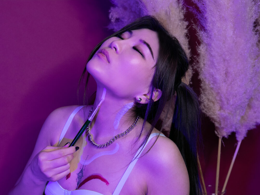 LayaMoon 🌌 adult chat