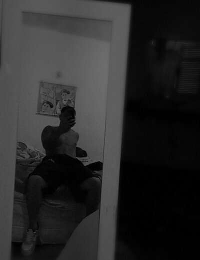 Hvitinlsz03@xh