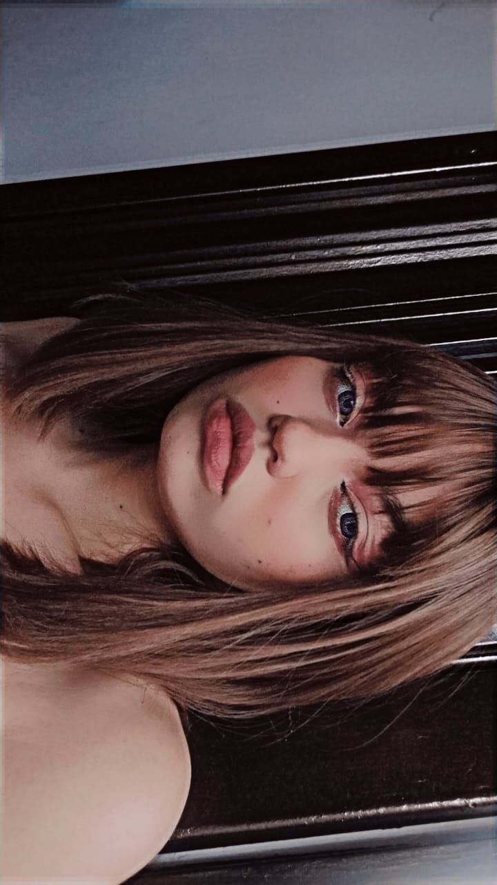 Violet_cortez