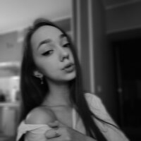 RoyalJakline's Offline Chat Room