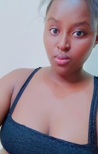 ebony_lorrita 现场性爱视讯表演