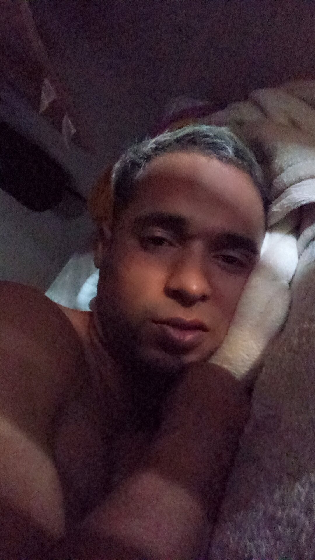 Alebri-_-