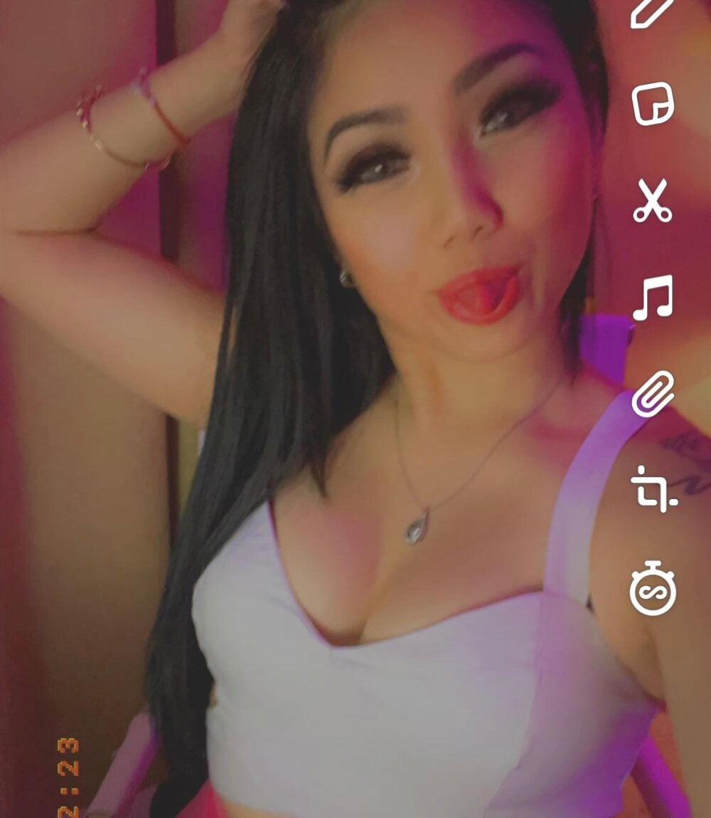 Soyumi_ ⤴ webcam chat