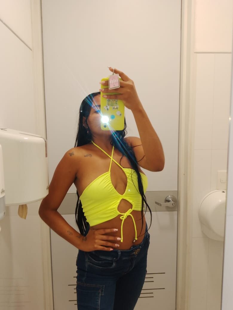 Elizabeth__hot