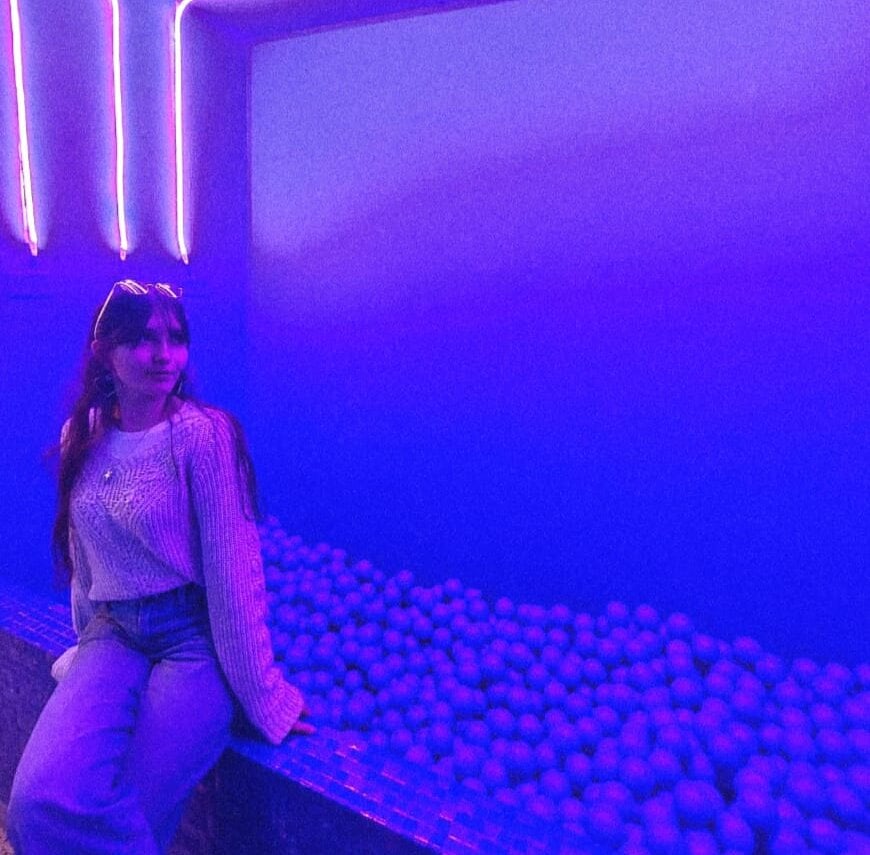 sexcityguide.com aristogatta_20 livesex profile in where-dreams-lead cams