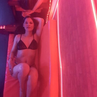 isabella_castellana 😻 online sex webcam
