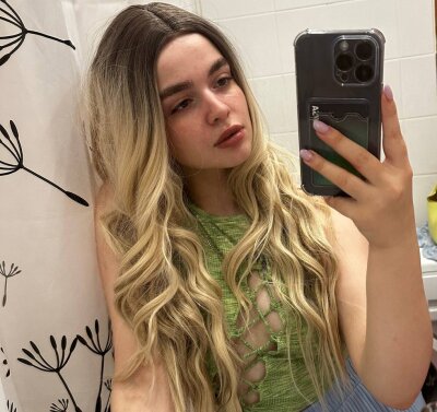 loly_hall
