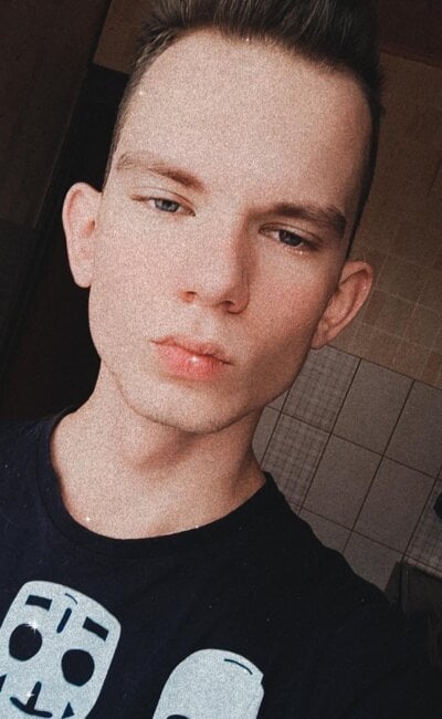 Handmadeboy - Stripchat Cam2cam Masturbation Striptease Boy 