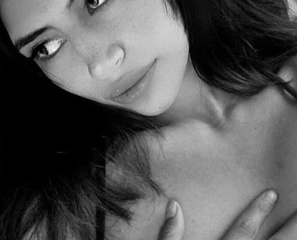 livesex.fan maygobeil livesex profile in english cams