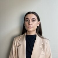 BrittEggett's Offline Chat Room