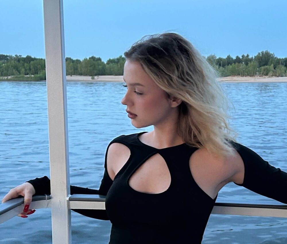 missvelour from stripchat