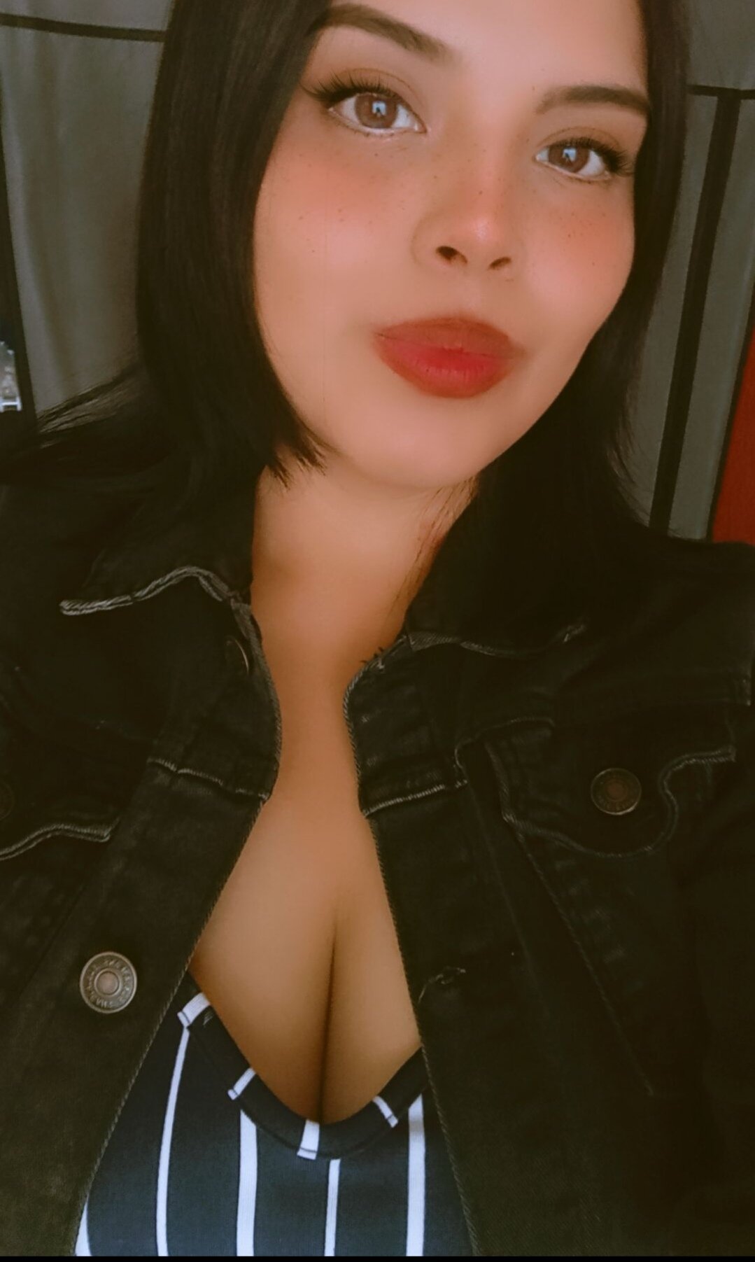 Nelly_StripHot