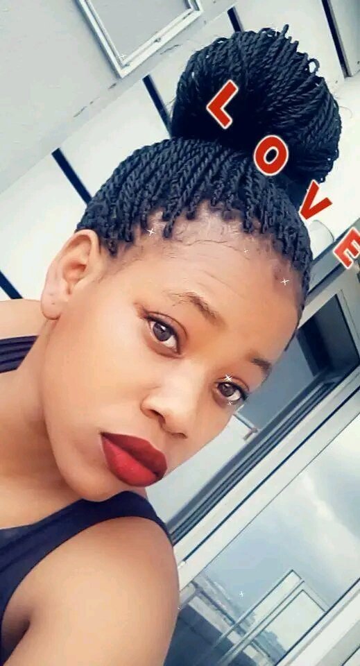 Dineo-_