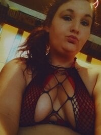 Model LOVELY_SOUTHERN_BELLE_