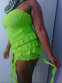 Bigbooty250's Offline Chat Room